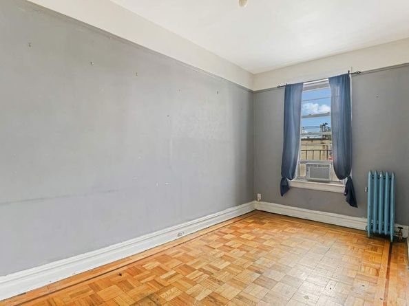 27 Vandam Street MFTH, Brooklyn NY 11222