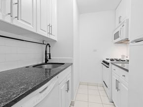 310 East 46th Street 15LL, New York NY 10017