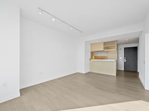 252 South Street 22C, New York NY 10002