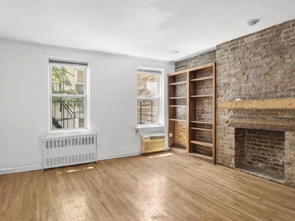 323 East 21st Street M4, New York NY 10010