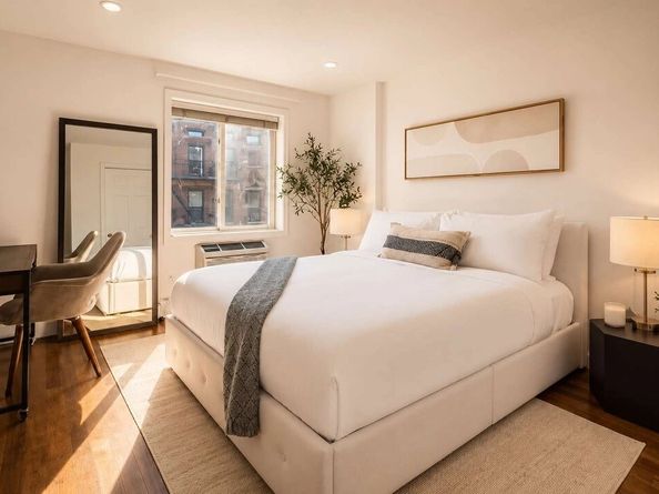 15 St Marks Place 6A, New York NY 10003