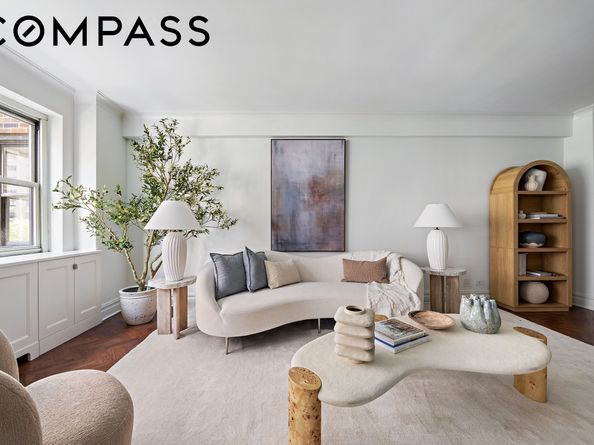 710 Park Avenue 6D, New York NY 10021