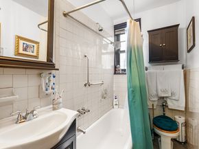 1040 Carroll Street 4J, Brooklyn NY 11225