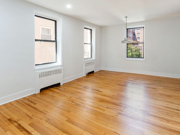 525 West 235th Street 3F, Bronx NY 10463