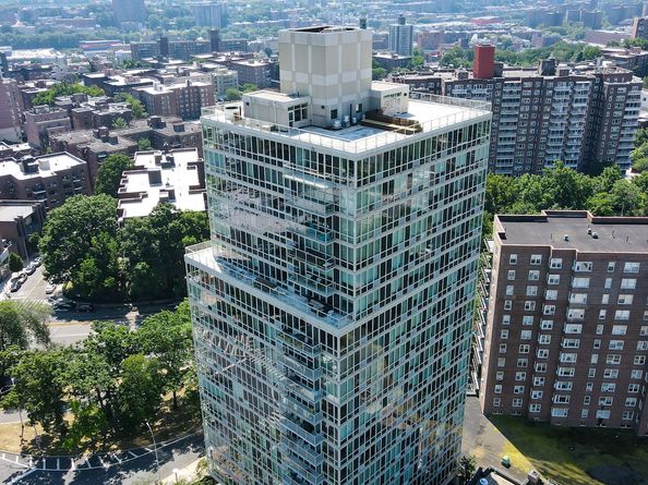 640 West 237th Street 20B, Bronx NY 10463