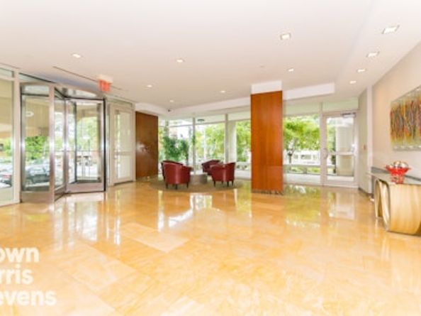 640 West 237th Street 20B, Bronx NY 10463
