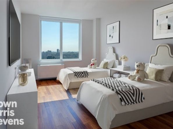 640 West 237th Street 20B, Bronx NY 10463