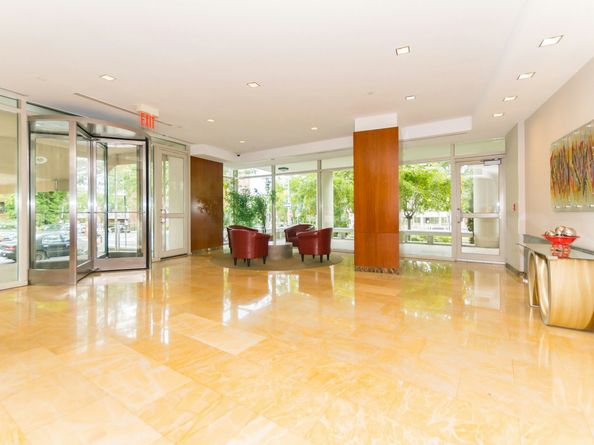 640 West 237th Street 20B, Bronx NY 10463