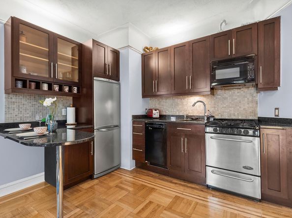 1 Minetta Street 5B, New York NY 10012