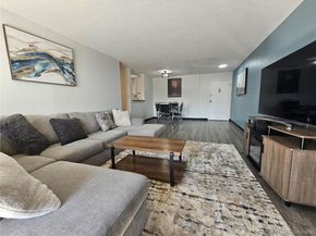 Undisclosed Address #3008000, Aurora CO 80014