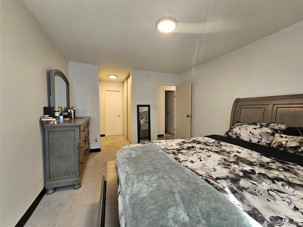 Undisclosed Address #3008000, Aurora CO 80014
