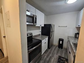 Undisclosed Address #3008000, Aurora CO 80014