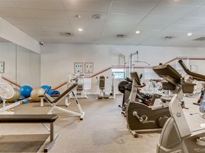 2712 W Greens Place, Littleton CO 80123