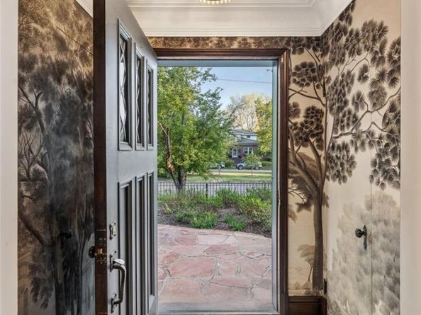 3215 E 7th Avenue Parkway, Denver CO 80206