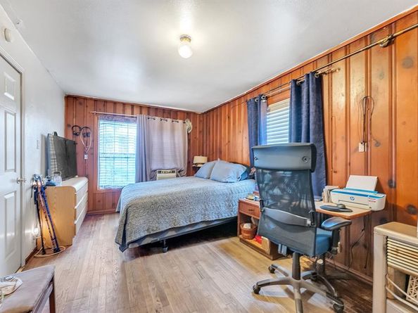 3013  Forest Avenue , Fort Worth Texas 76112