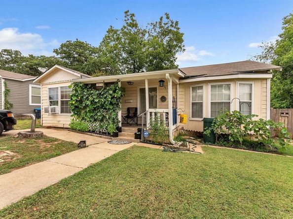 3013  Forest Avenue , Fort Worth Texas 76112