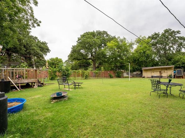 3013  Forest Avenue , Fort Worth Texas 76112