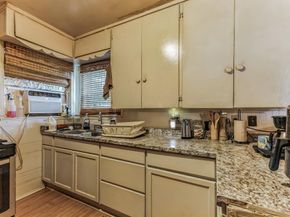 3013  Forest Avenue , Fort Worth Texas 76112