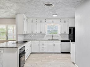 2120  Nottingham Boulevard , Fort Worth Texas 76112