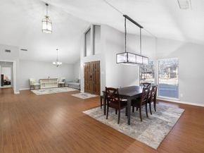 801  Timberview Court S, Fort Worth Texas 76112