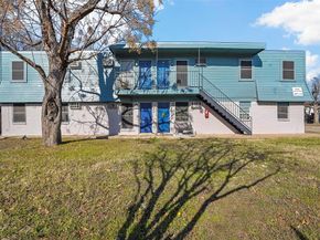 111 E Rogers  , Arlington Texas 76011