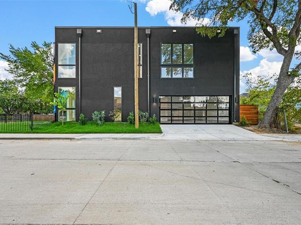 3415  Chihuahua Avenue , Dallas Texas 75212