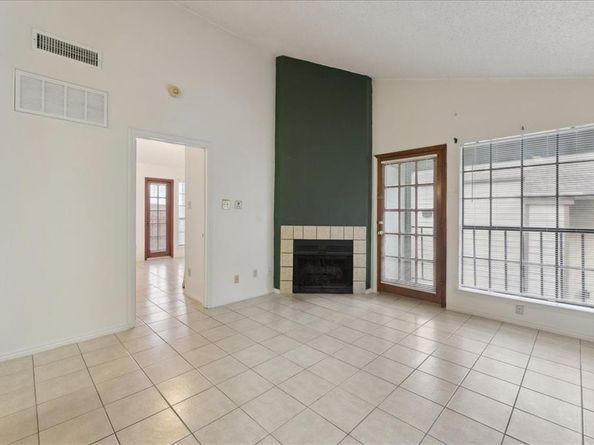 6108  Abrams Road  330, Dallas Texas 75231