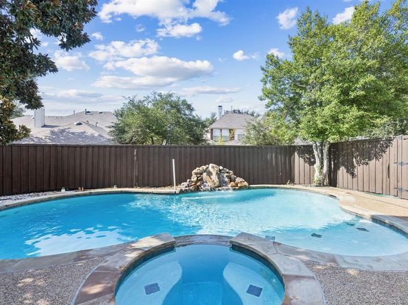 2312  Scenic Drive , Plano Texas 75025