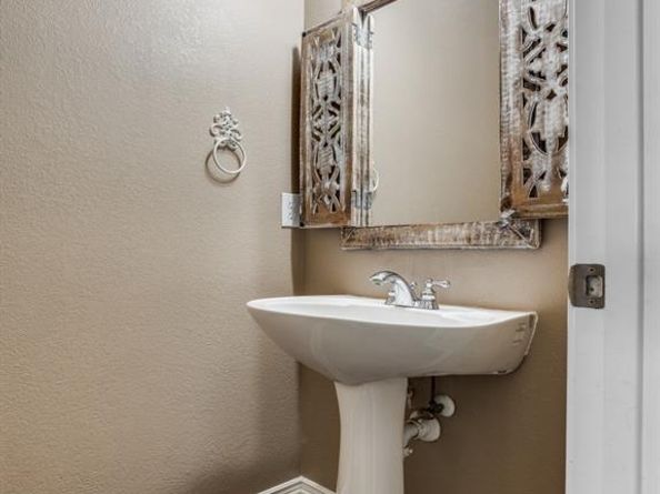 6701  Driftwood Lane , Rowlett Texas 75089