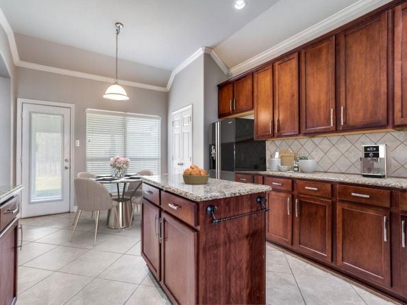 6701  Driftwood Lane , Rowlett Texas 75089