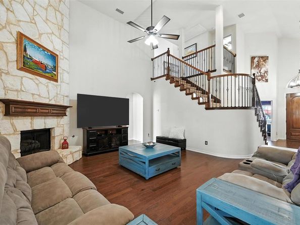 1008  Bell Oak Drive , Kennedale Texas 76060