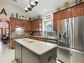 1008  Bell Oak Drive , Kennedale Texas 76060