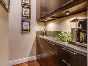 214 S Willomet Avenue , Dallas Texas 75208
