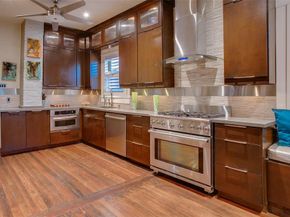 214 S Willomet Avenue , Dallas Texas 75208