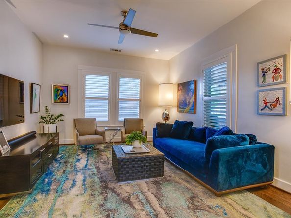 214 S Willomet Avenue , Dallas Texas 75208