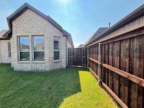 8137  Maybury  , The Colony Texas 75056