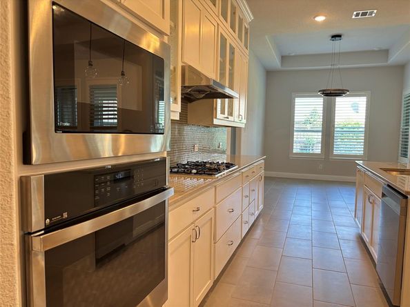 8137  Maybury  , The Colony Texas 75056