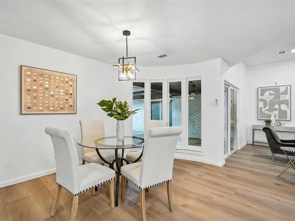 4303  Blackheath Road , Dallas Texas 75227