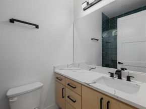 1919  Pollard Street , Dallas Texas 75208
