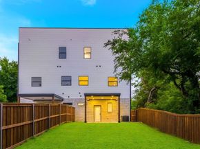 1919  Pollard Street , Dallas Texas 75208