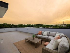 1919  Pollard Street , Dallas Texas 75208