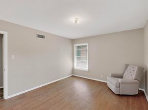 1004  Westway Street , Denton Texas 76201