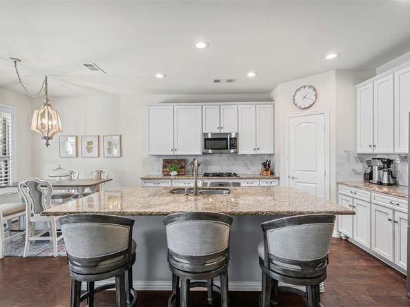 11925  Joplin Lane , Fort Worth Texas 76108
