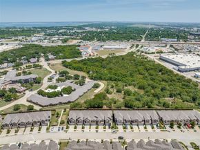 553  Hutchinson Lane , Lewisville Texas 75077