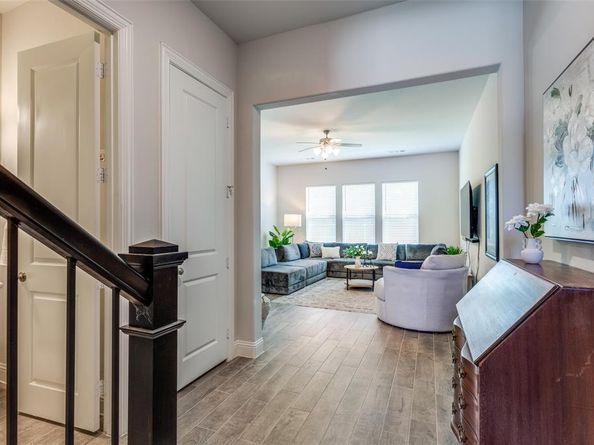 553  Hutchinson Lane , Lewisville Texas 75077