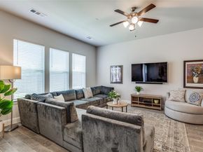 553  Hutchinson Lane , Lewisville Texas 75077