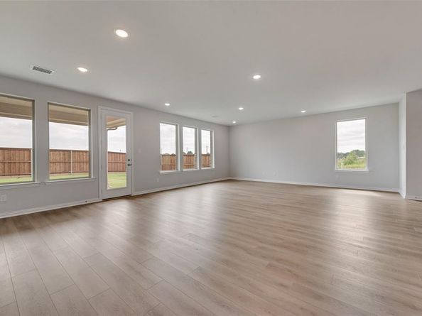 129  Ashbrook Street , Little Elm Texas 75068