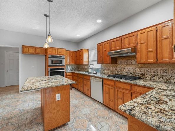 2305  Buckeye Drive , Mesquite Texas 75181