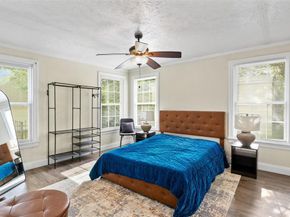 2701  Benbrook Boulevard , Fort Worth Texas 76109