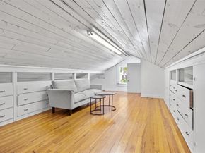 2701  Benbrook Boulevard , Fort Worth Texas 76109